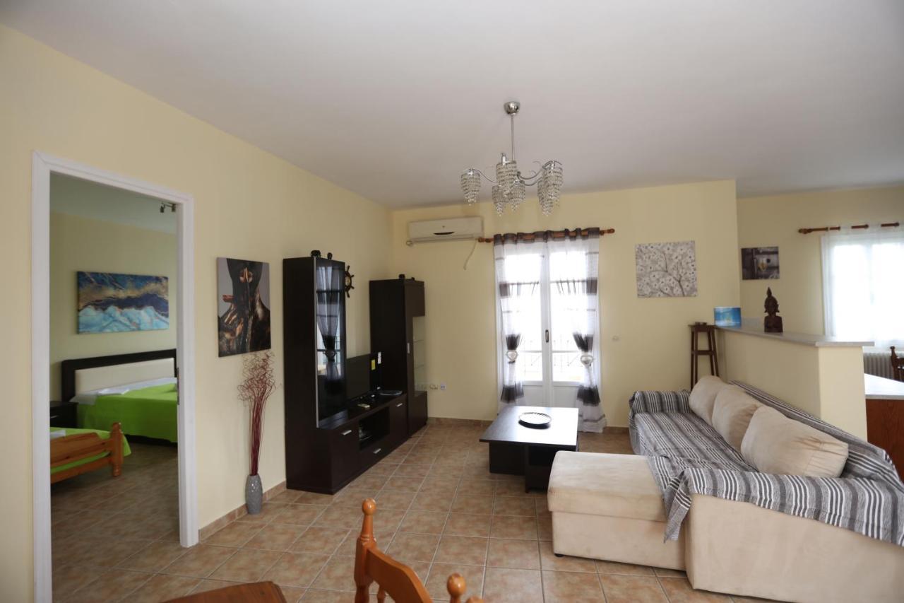 Summerandros Skalario Apartment Strapouries